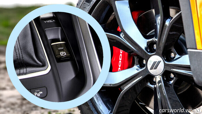 Stellantis dice ai conducenti di azionare il freno di emergenza se il pedale del freno cede su questi SUV | Carscoops